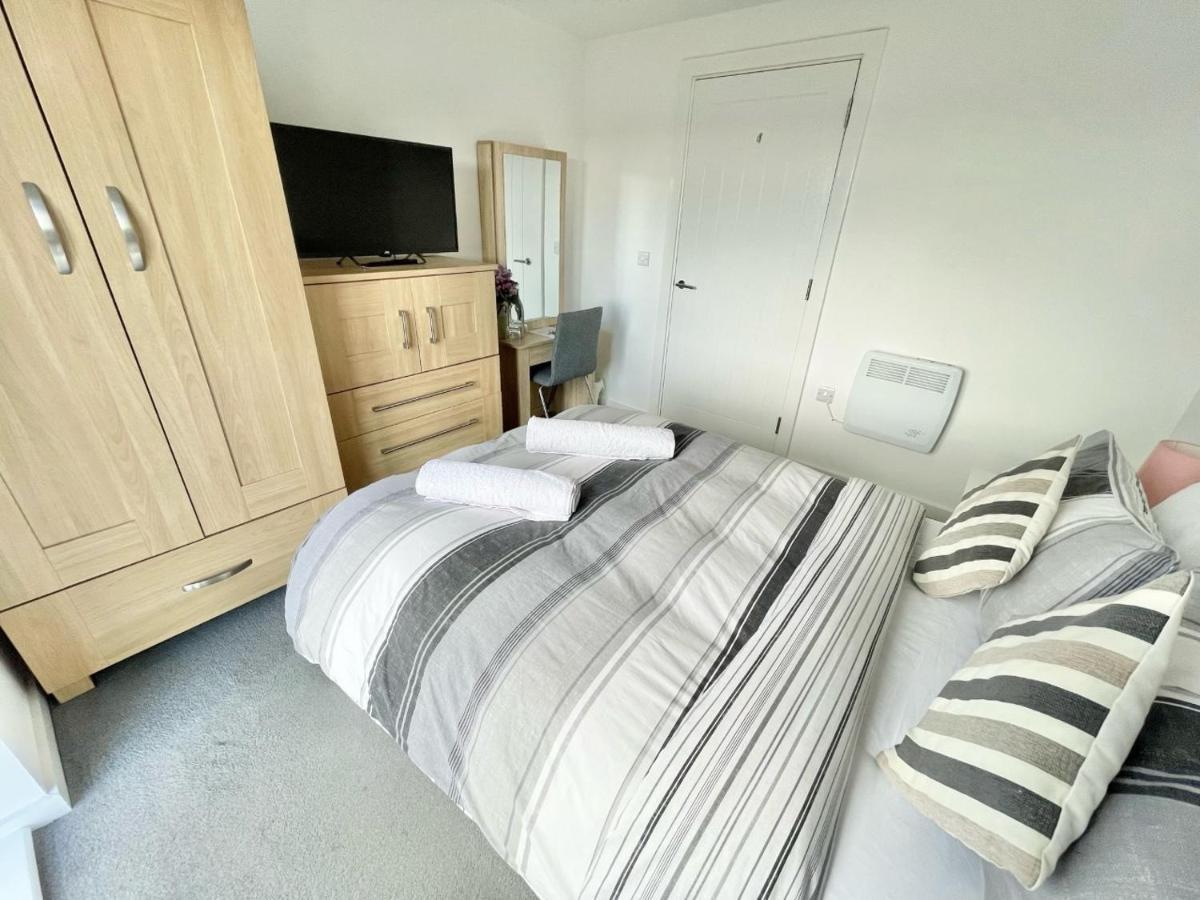 Manchester Escape - Private Room & Bathroom Near Etihad And Coop Arena - Free Secure Parking Экстерьер фото
